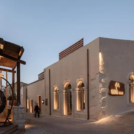 Apartahotel Manili Boutique & 5*