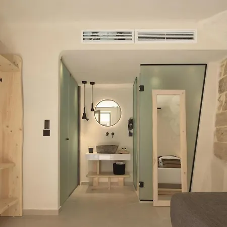 Manili Boutique & Apartahotel